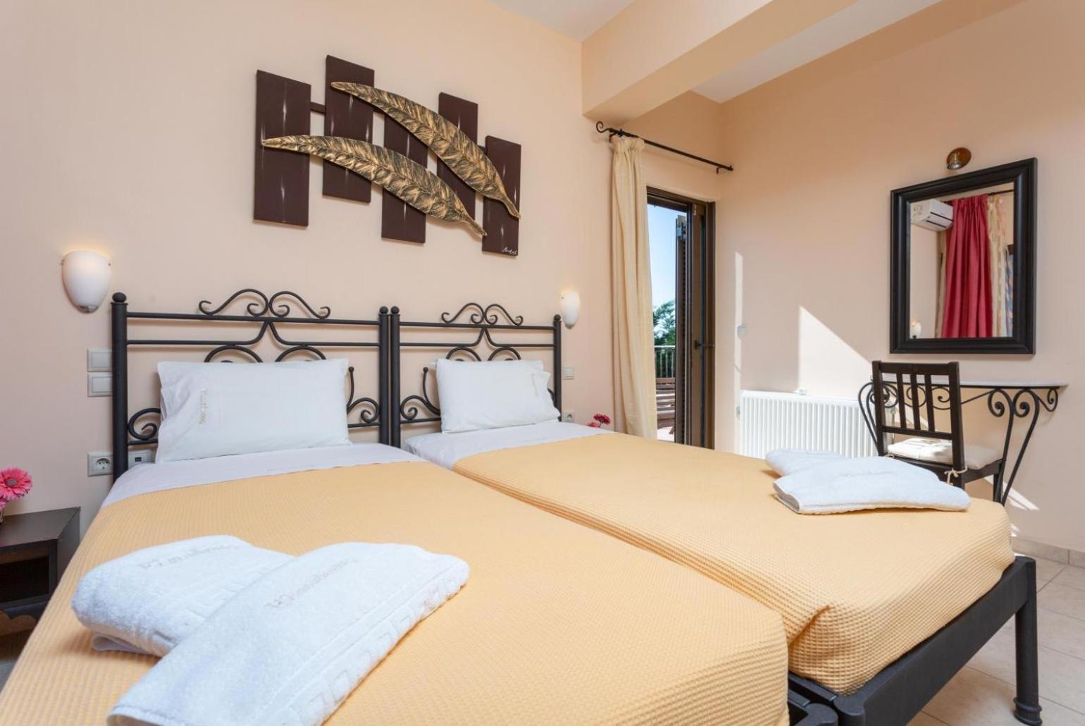 Villa Eufrosini Svoronata Esterno foto