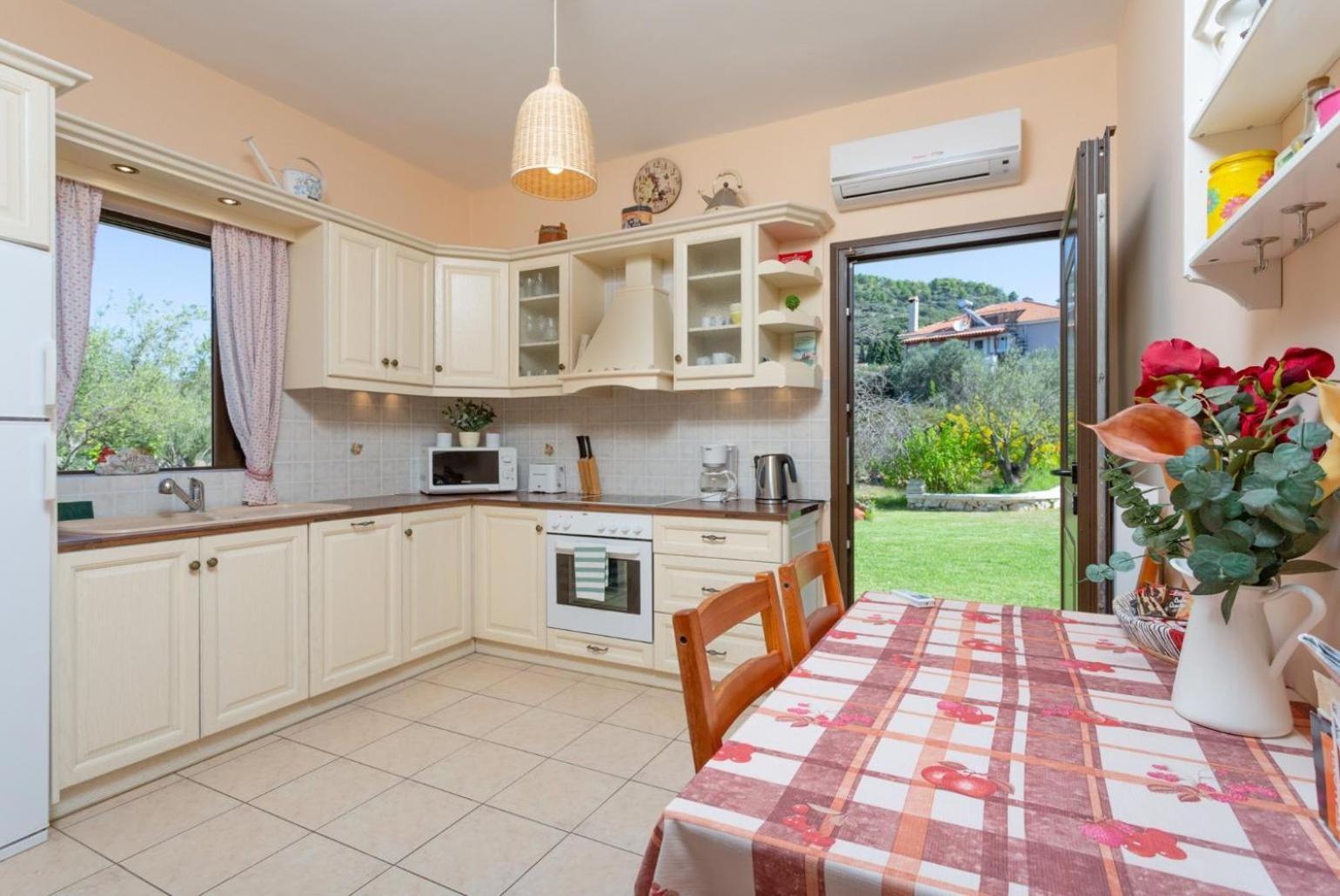 Villa Eufrosini Svoronata Esterno foto